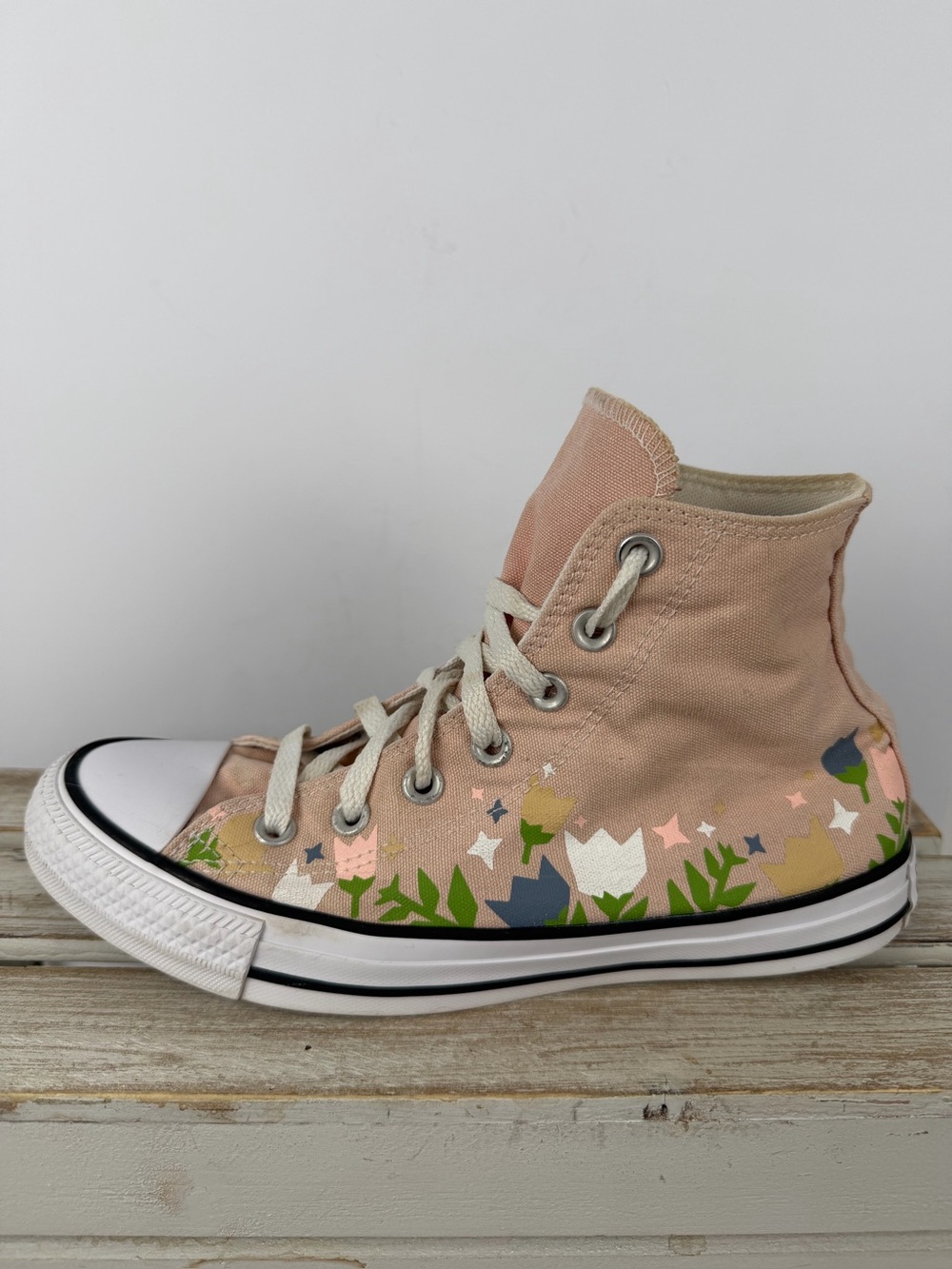 Converse all Star Chuck Taylor Canvas Hi Top Trainers Floral women’s size 8 - Picture 3 of 12